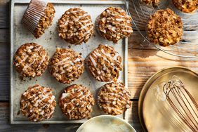 Apple-Spice Muffins with Oat Streusel