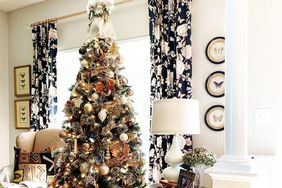 Cheryl Luckett Christmas Decor Tree