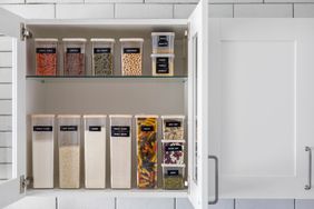 Organized Kitchen Cabinets